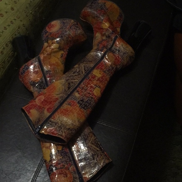 Fabulous ‘70’s platforms - Picture 2 of 7